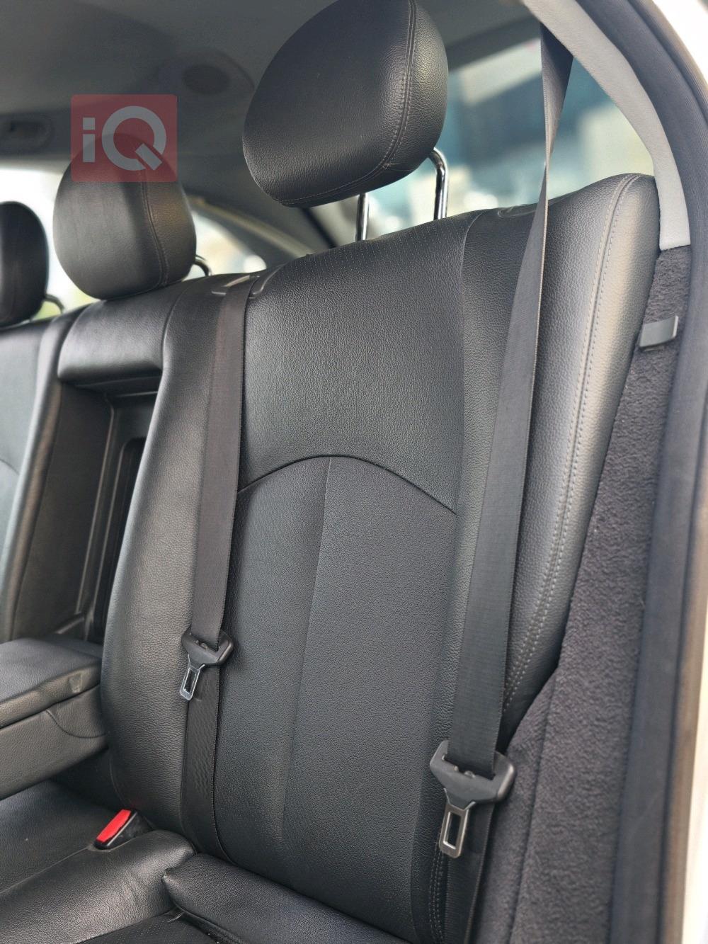 مرسيدس بنز E-Class